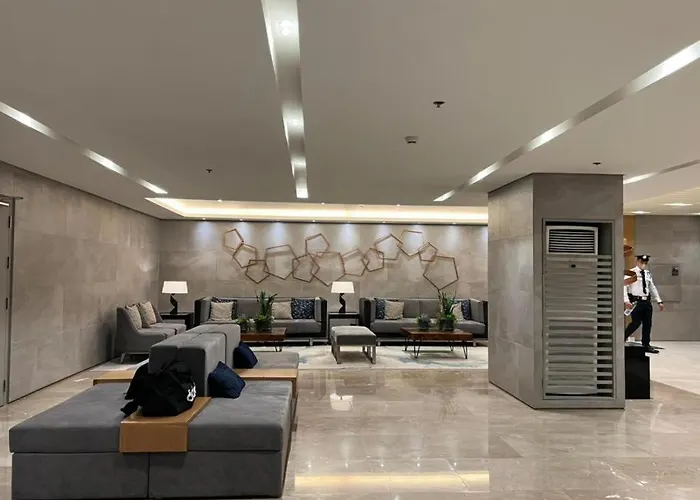 Aparthotel Away From - S Residences Tower 1